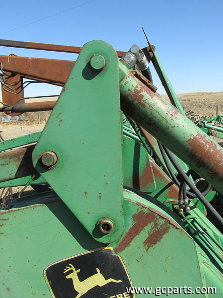 740 LOADER 7FT W/GRAPPLE